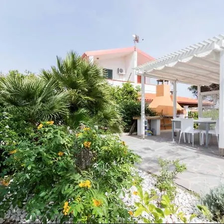 Appartamento Le Mimose SantʼAntìoco
